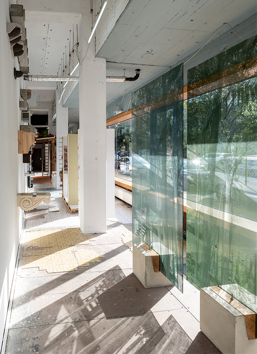 Architectures of Cohabitation